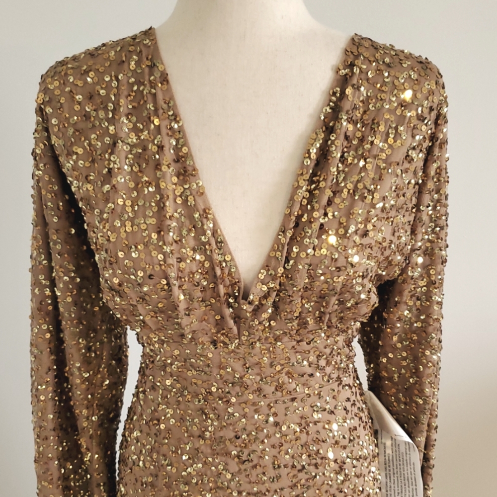 MacDuggal bronze Sequin gown Size 8 and 6 available new with tags - Picture 5 of 14